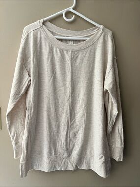 Garnet Hill long sleeve boat neck oatmeal colored oversized tunic. Size M